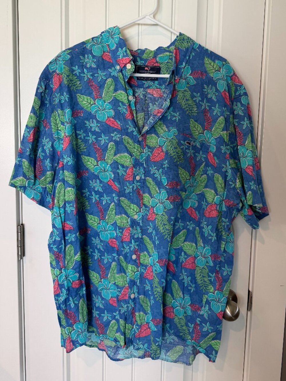 XXL Vineyard Vines Blue Tropical Floral Print Button-up